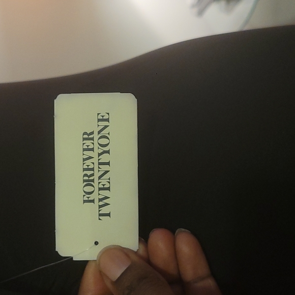 Forever 21 BLACK RUCHED KEYHOLD SLEEVE BLACK DRESS - Picture 7 of 8